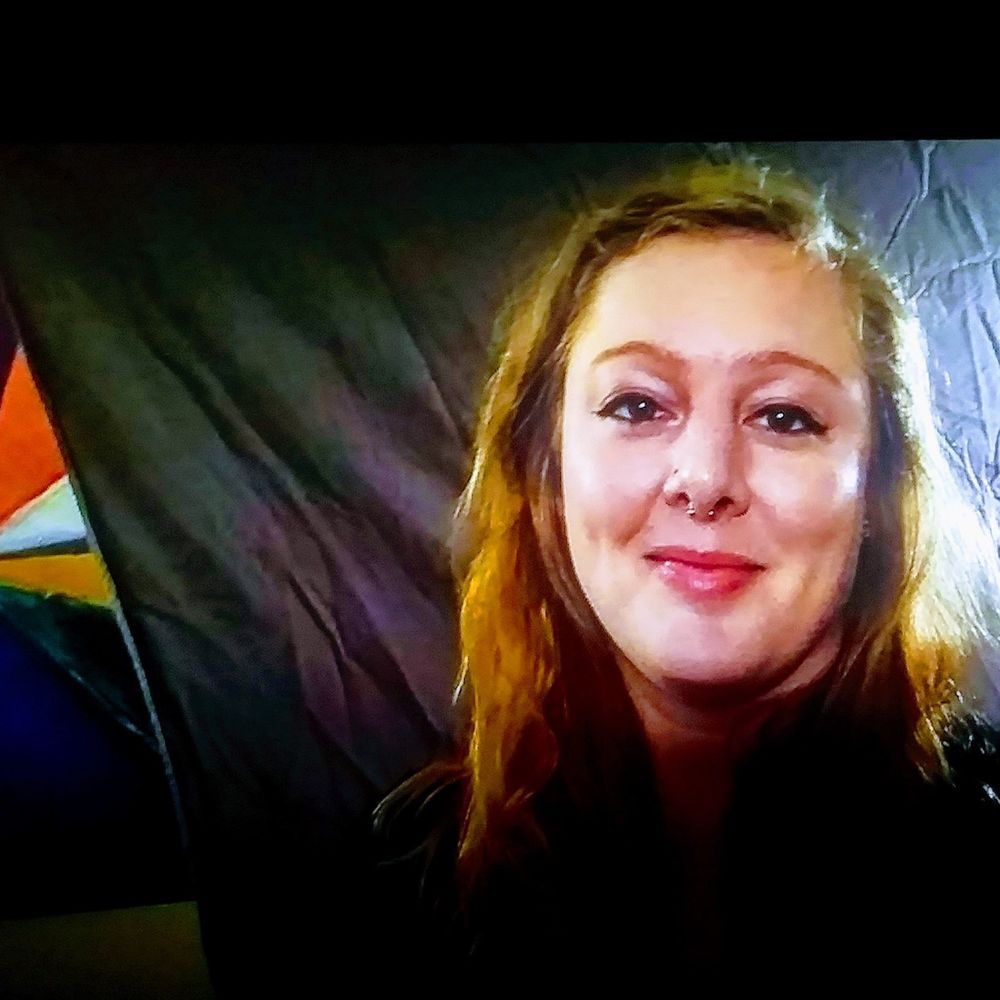 Meet your Posher, Claire